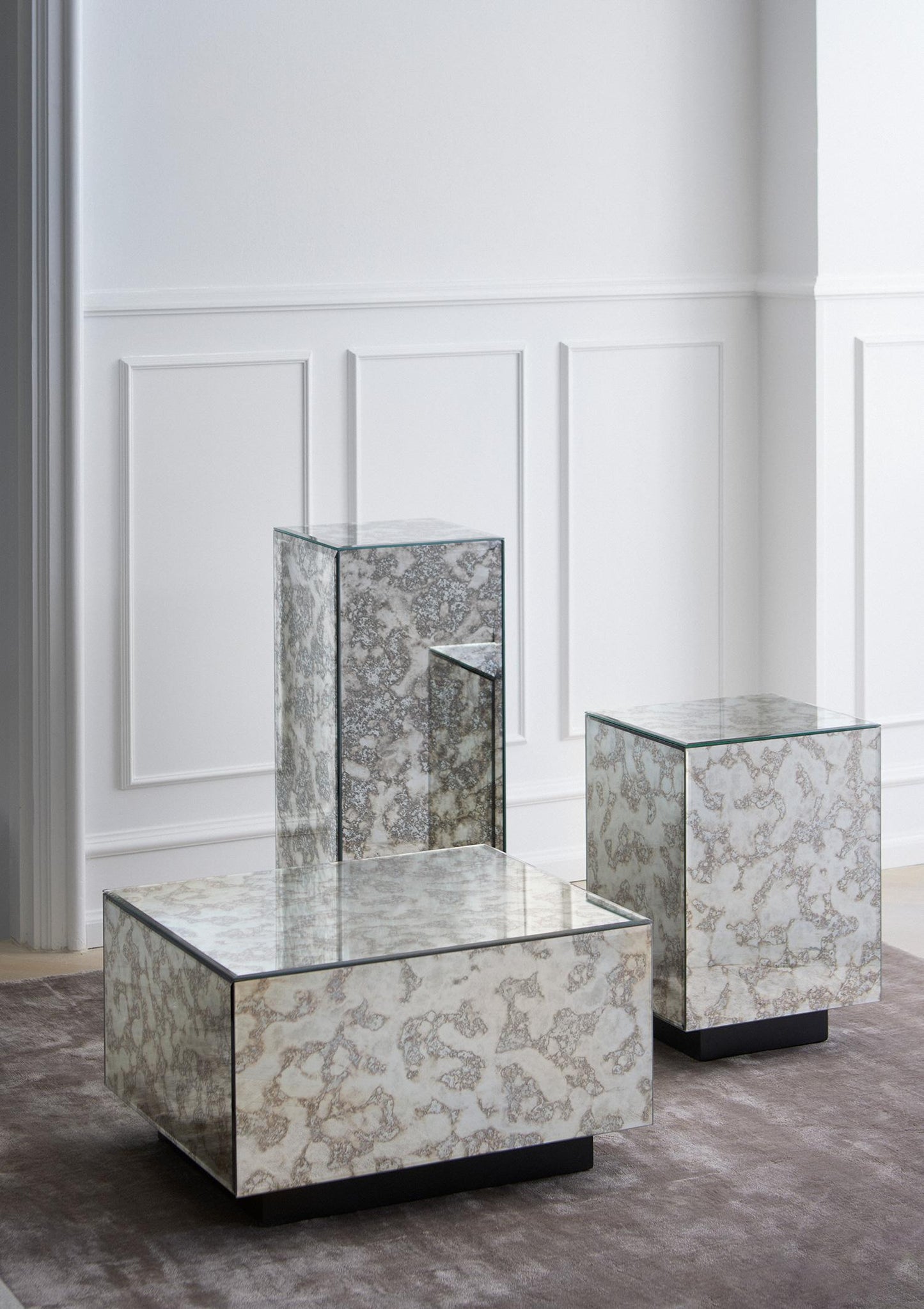 Cozy Living - Adel Mirror - piedestal