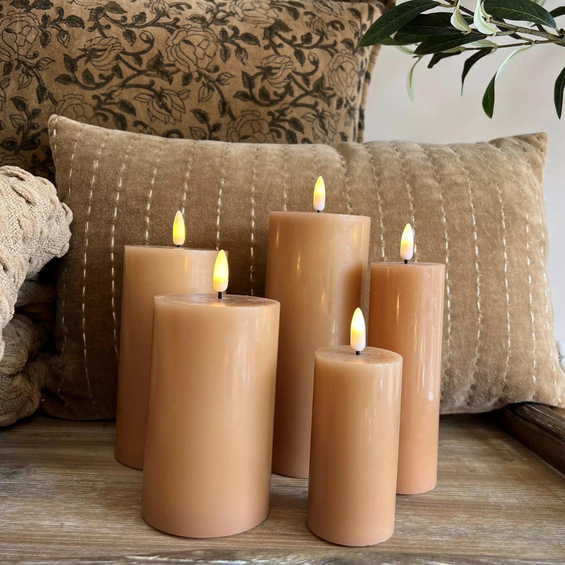 La Vida - LED lys - karamel - H 10 x Ø 5 cm 2