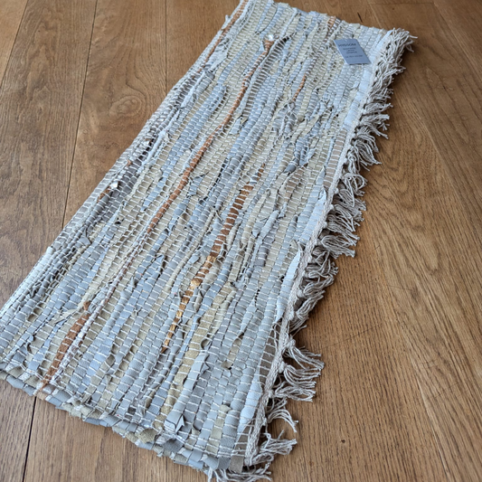 Gulvtæppe med frynser - læder - 60x90cm