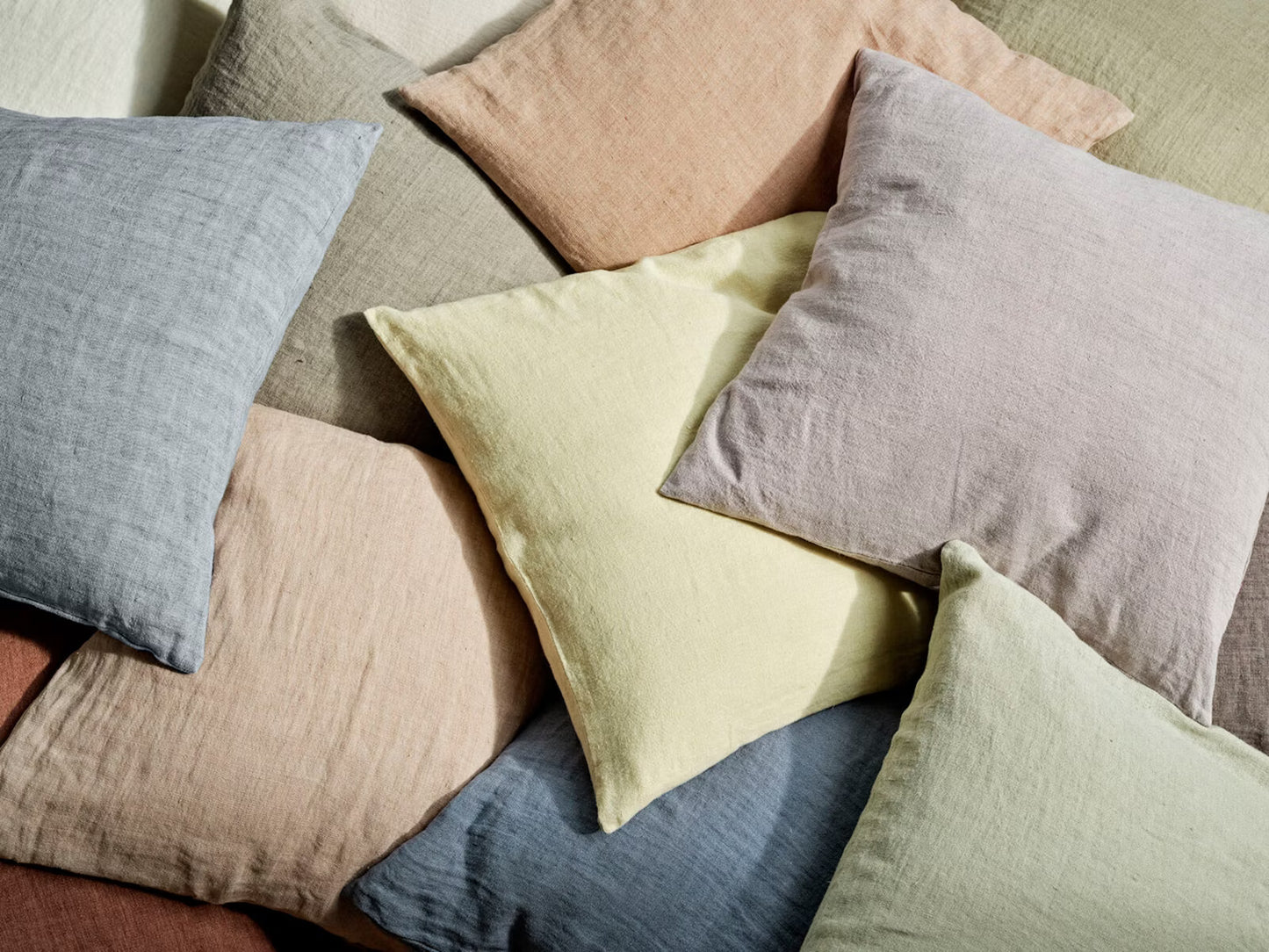 Cozy Living - Linen Cushion pudebetræk - PALE YELLOW