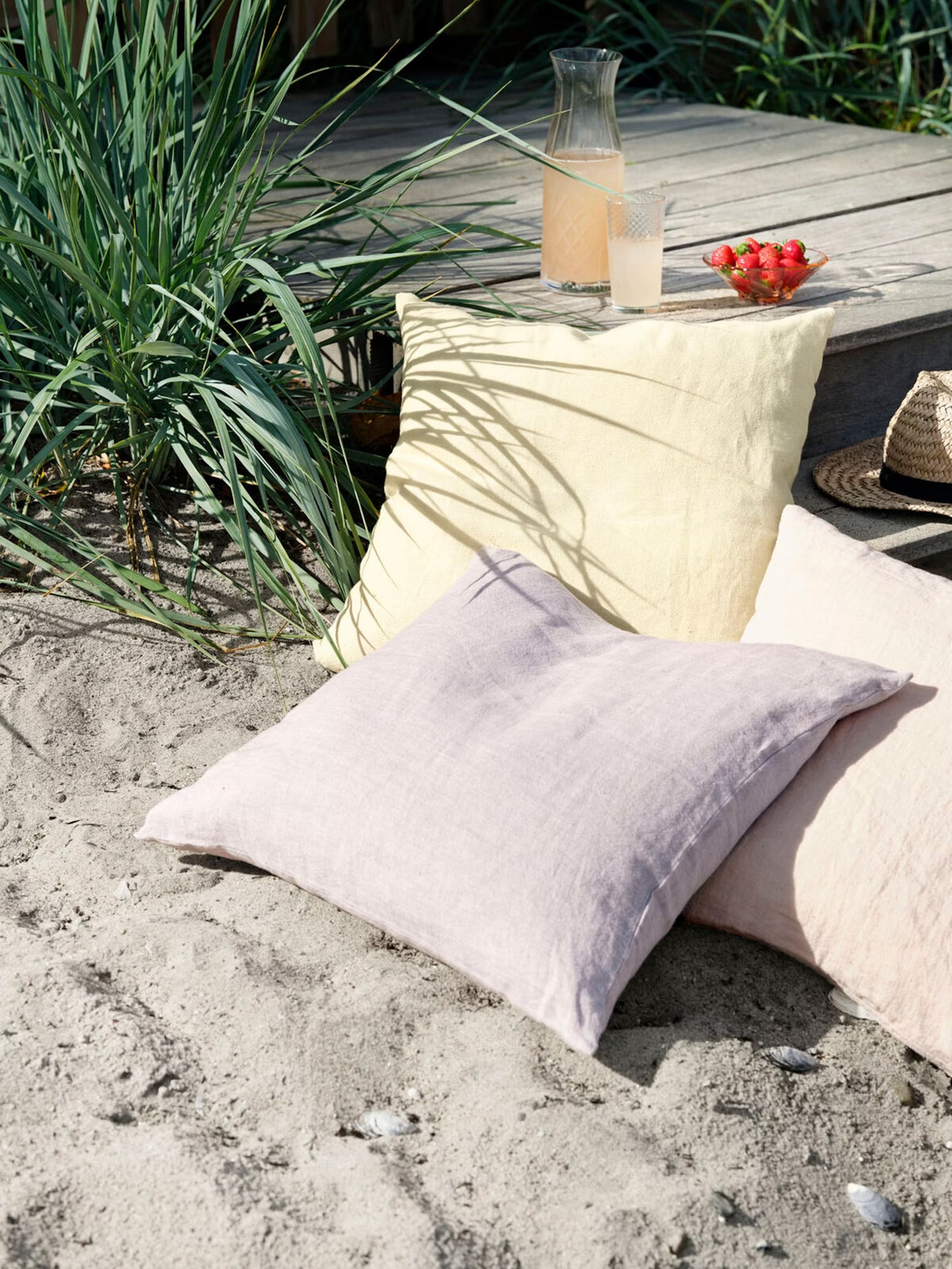 Cozy Living - Linen Cushion pudebetræk - PALE YELLOW