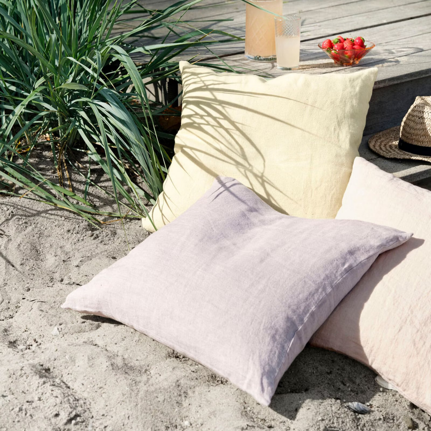 Cozy Living - Linen Cushion pudebetræk - PALE YELLOW