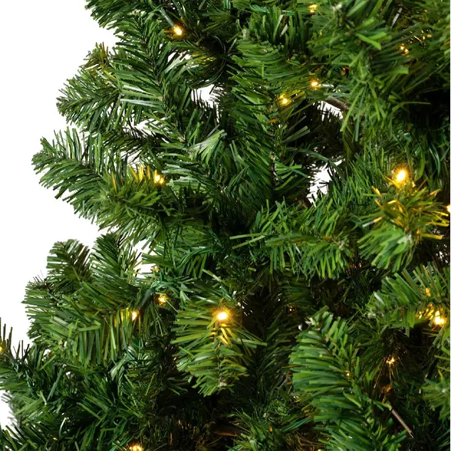 Kunstigt juletræ - Everlands - Imperial Pine Prelit - 210 x 137 cm