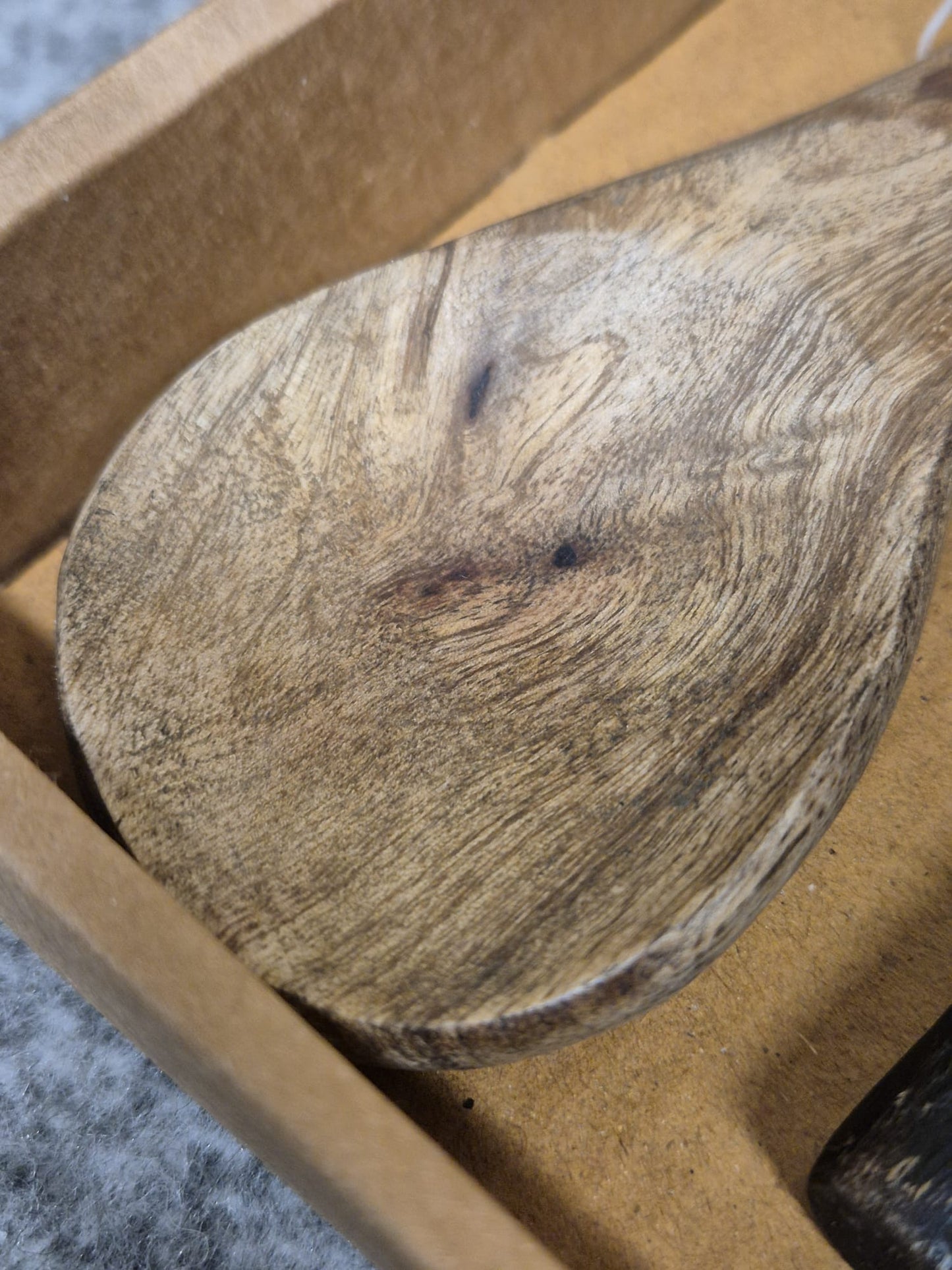 Salatbestik  - Sinsay - mangotræ