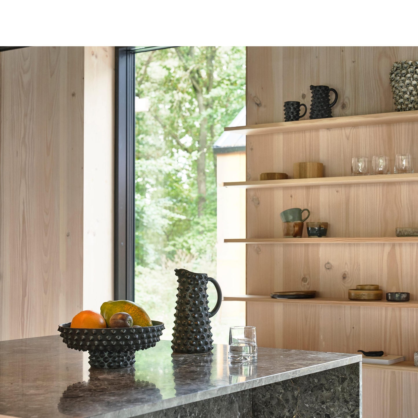 Villa Collection -  krus - sort - lertøj