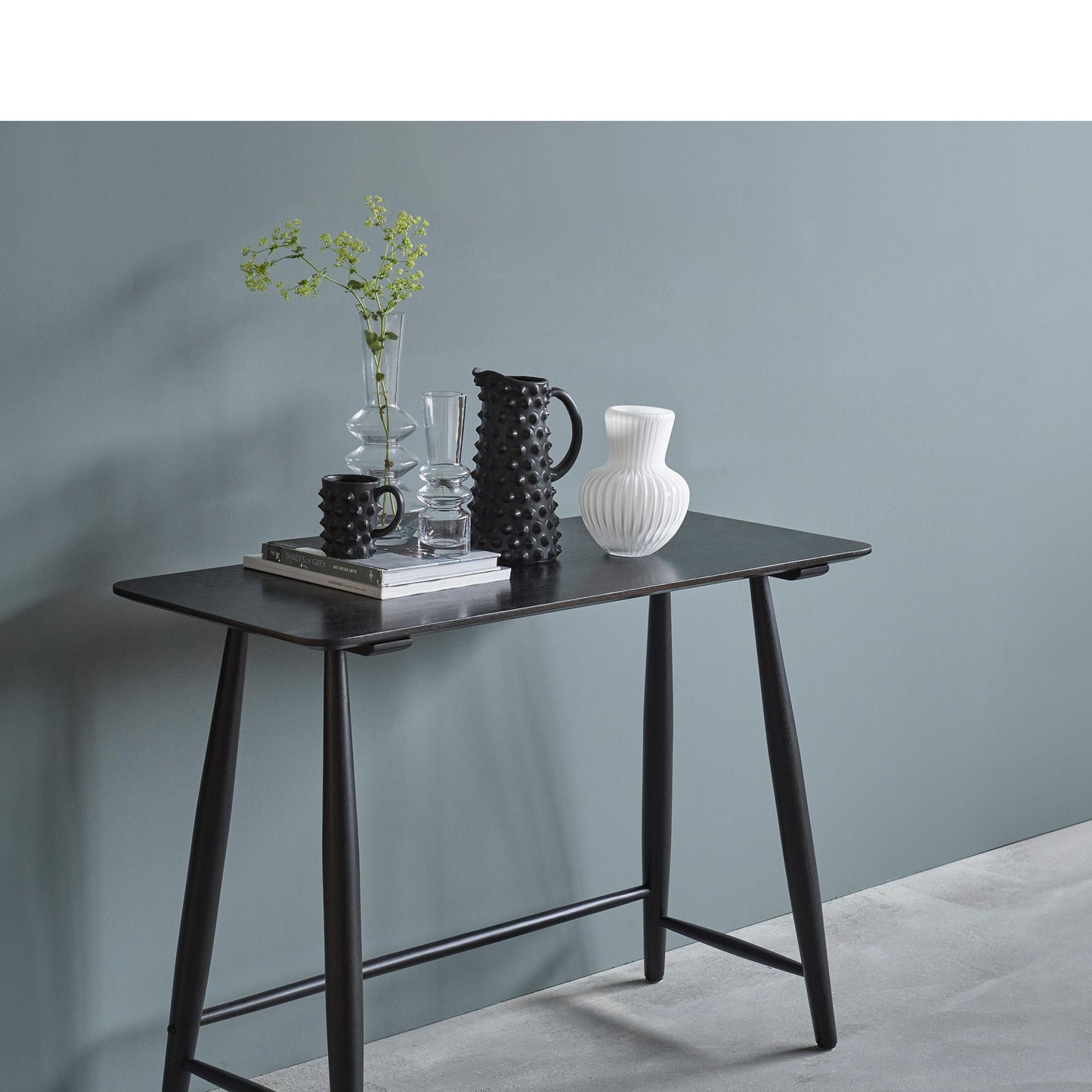 Villa Collection -  krus - sort - lertøj