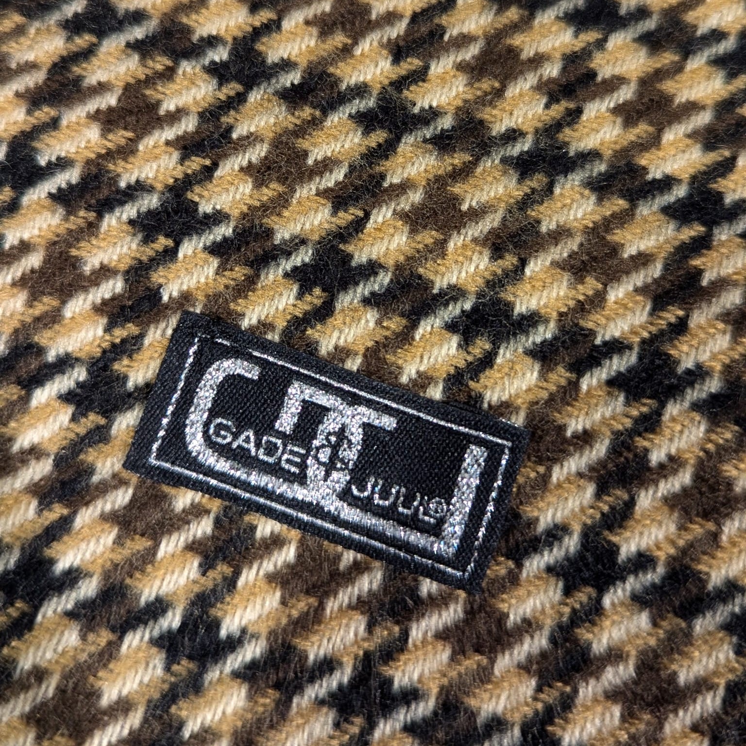 Gade & Juul - Tørklæde - Camel_2