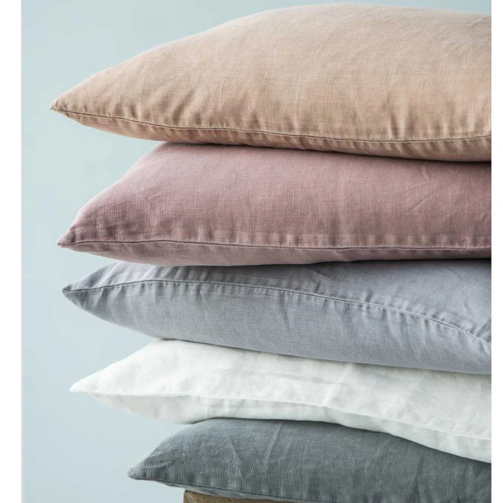 Ib Laursen - pudebetræk af hør - Coral Almond - 50 X 70 cm