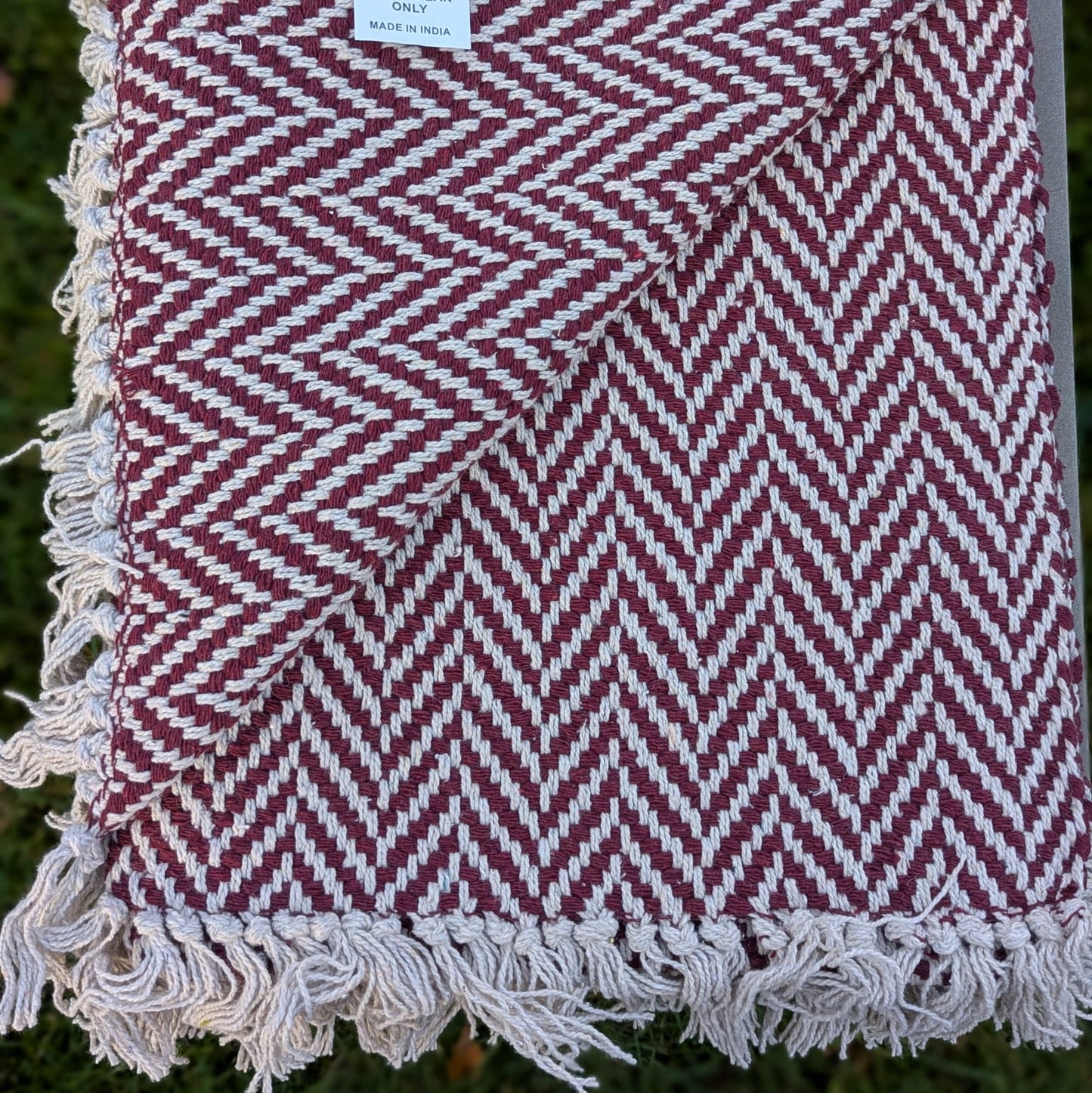 Hygsom - gulvtæppe- bomuld - rød/hvid 