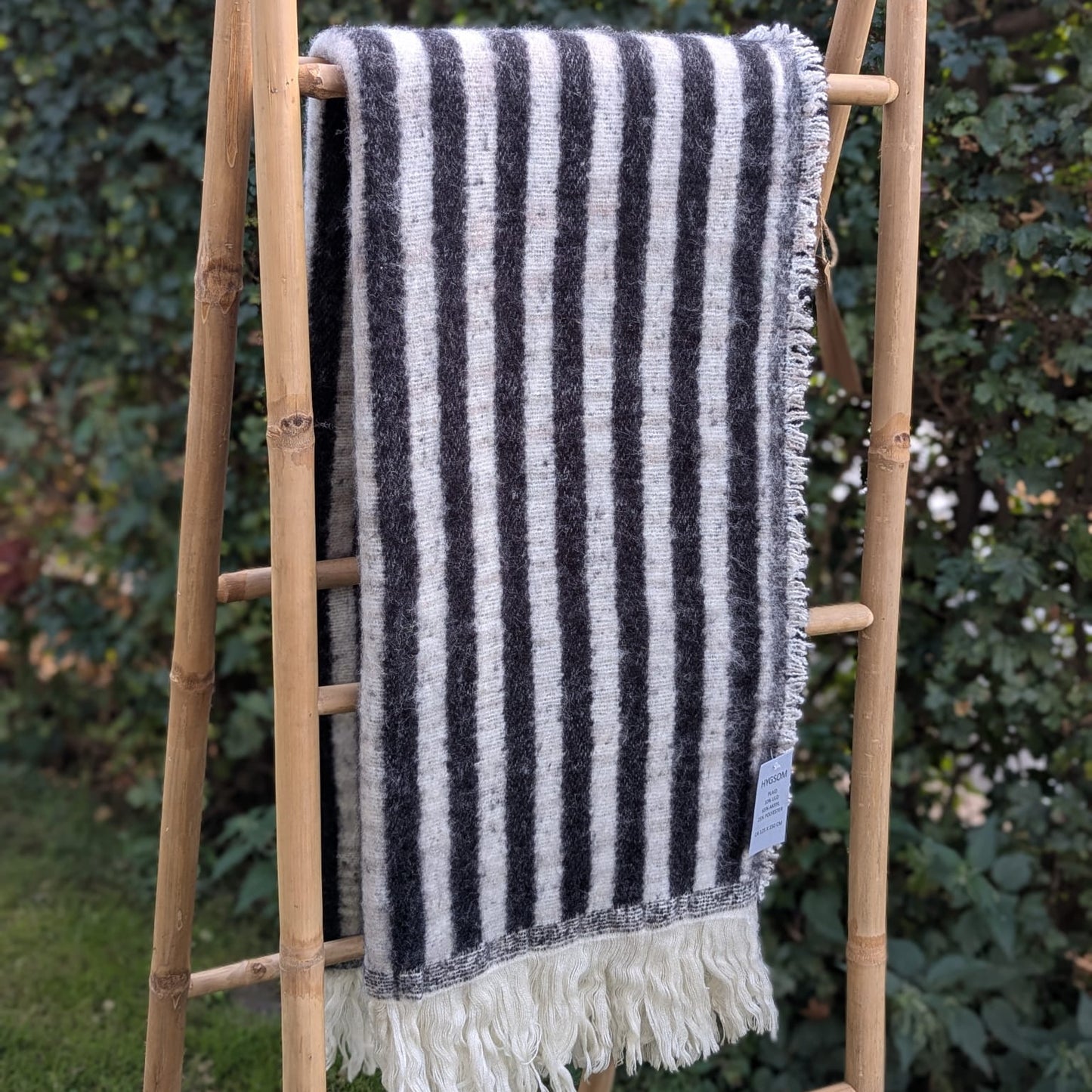 Plaid - uld mix - sort og hvid - striber