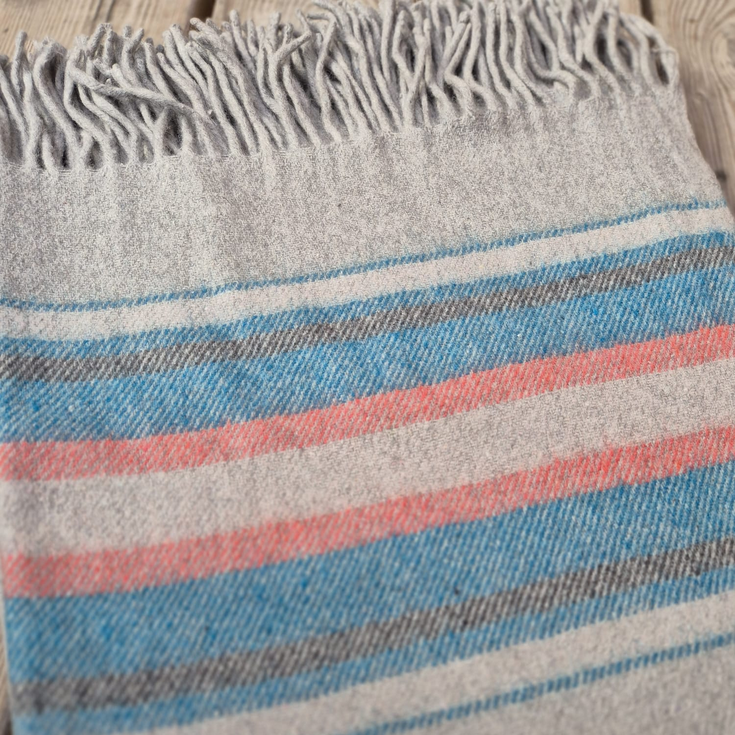 Uldplaid - 75% uld / 15 Nylon / 10 polyester - 200 X 130 CM