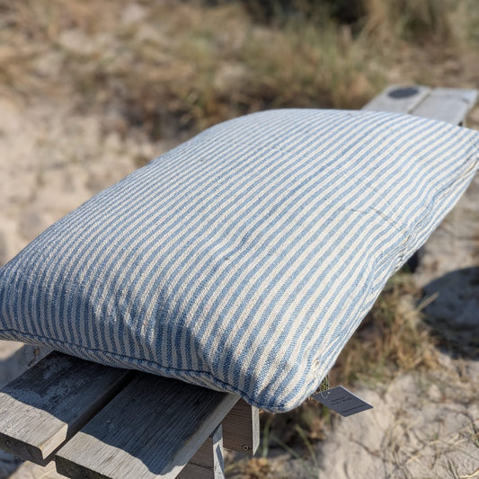 Pude - 50 x 90 cm - Lyseblå Striber - Bomuld