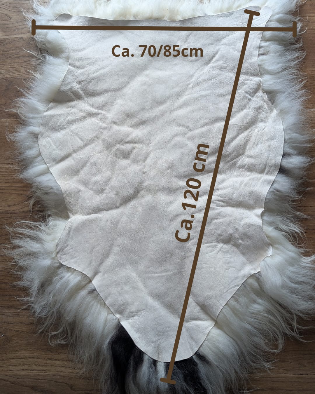 Langhåret lammeskind - Hvid m. pletter - 120 cm