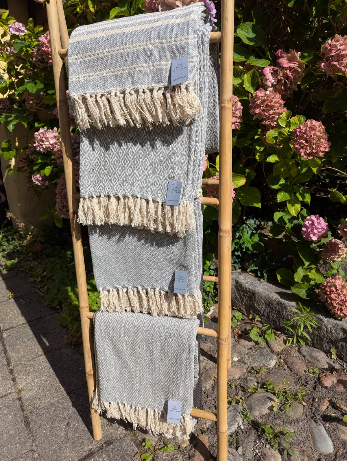 Plaid - Lyseblå m. Mønster - 170 x 130 cm